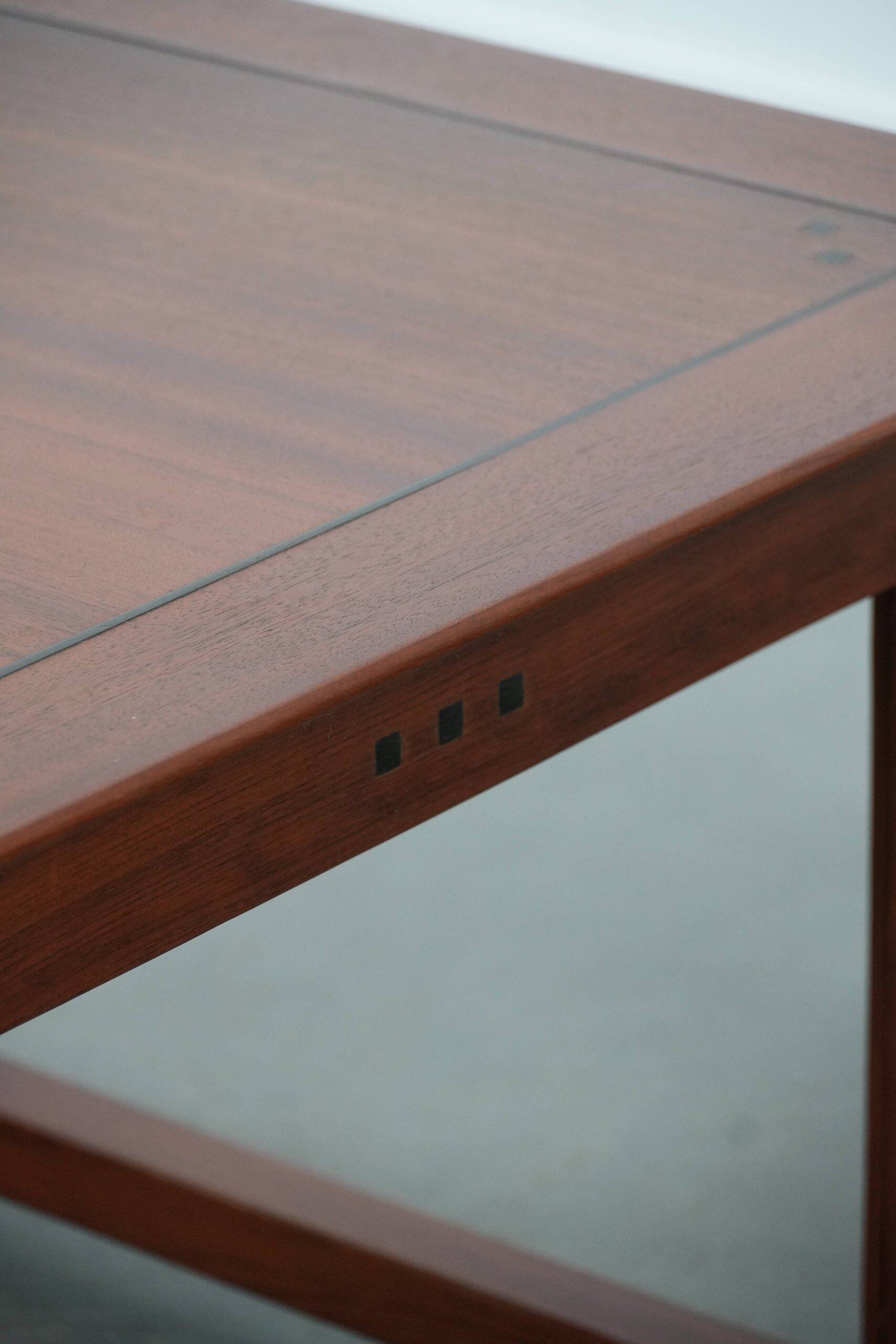 Square Art Deco design side/coffee table