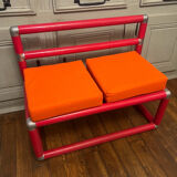 Memphis style banquette design