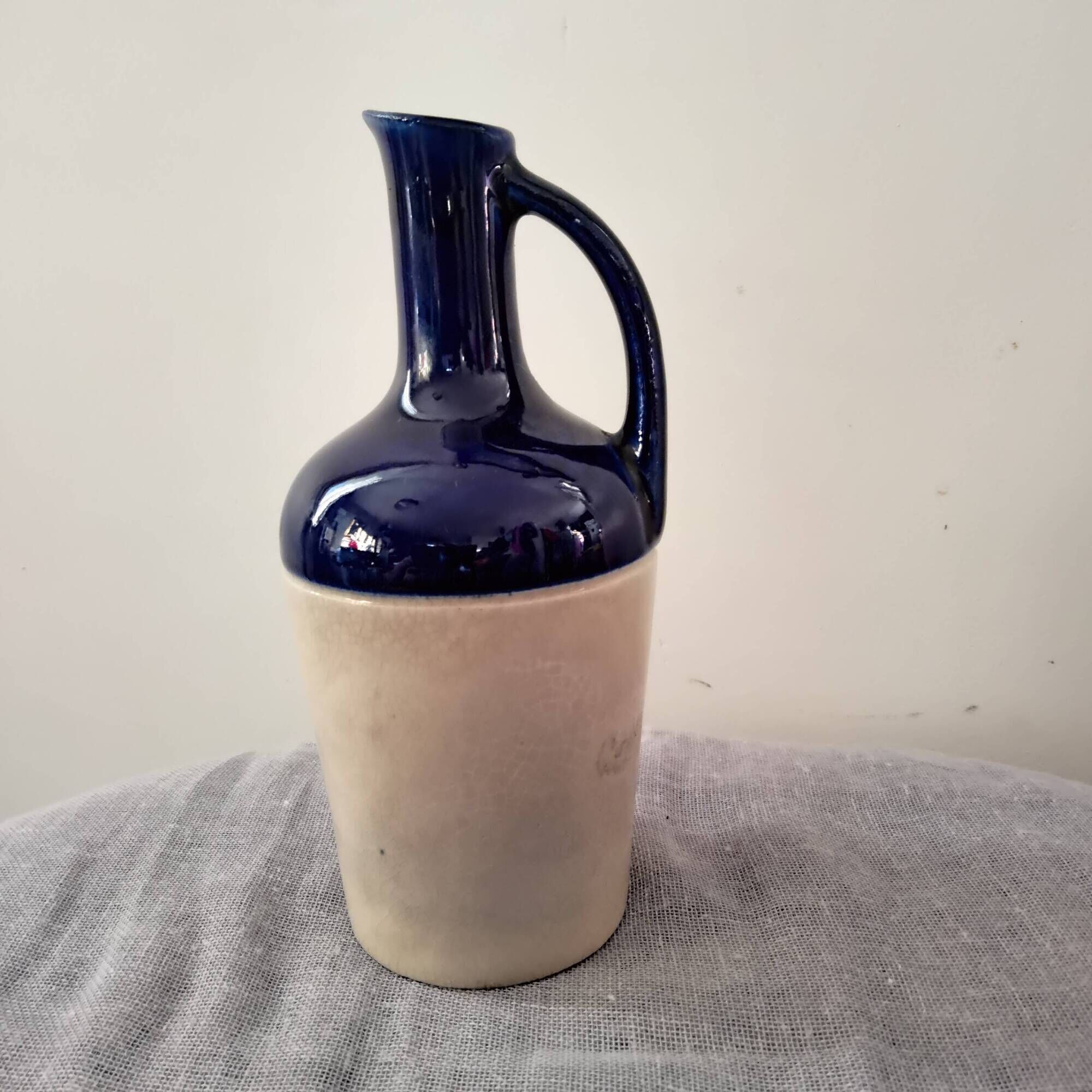 Dolfi pitcher vase