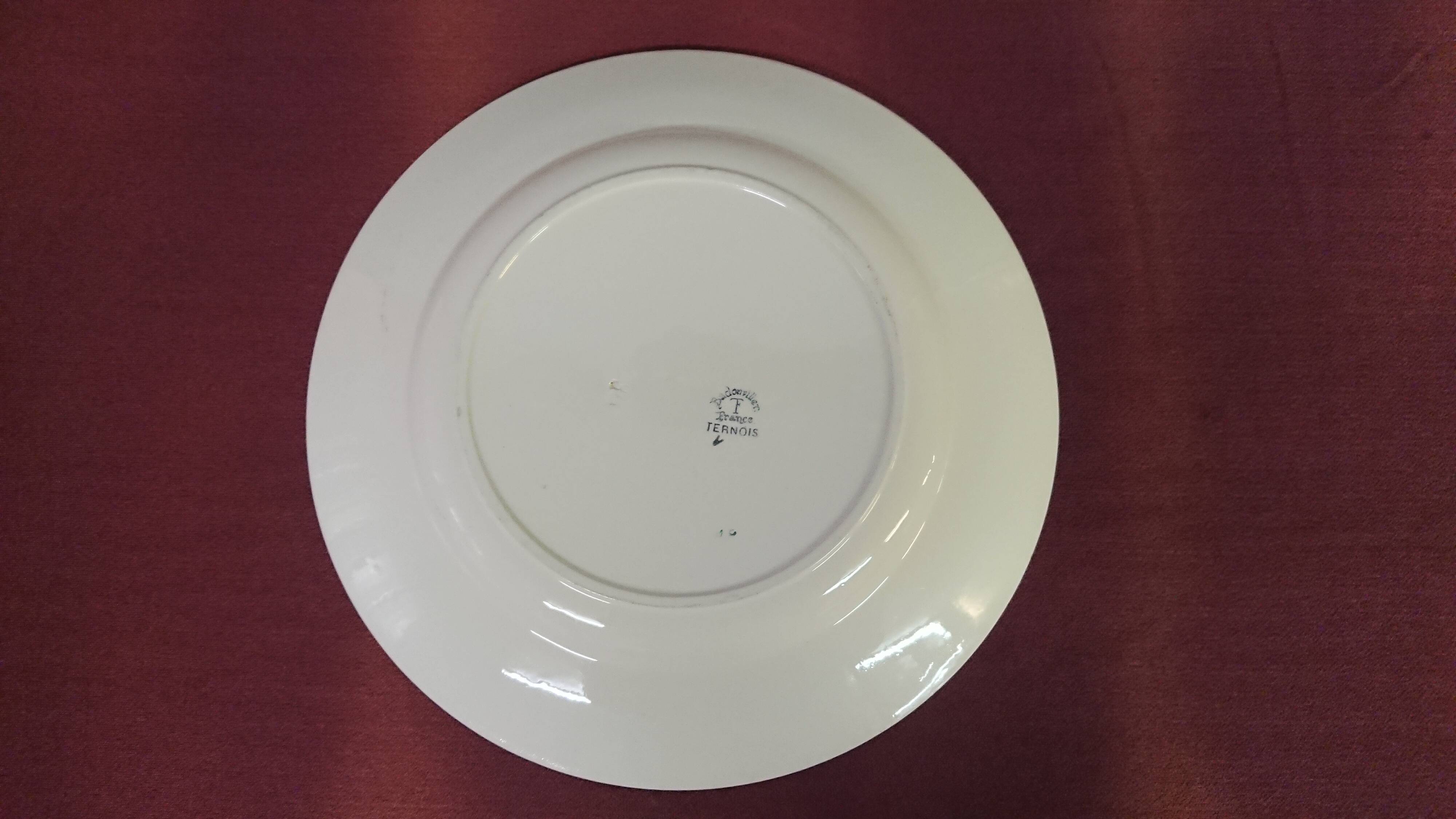 Ceramic dish