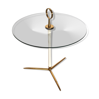 Table d’appoint en laiton et verre par Vereinigte Werkstätten, années 1970