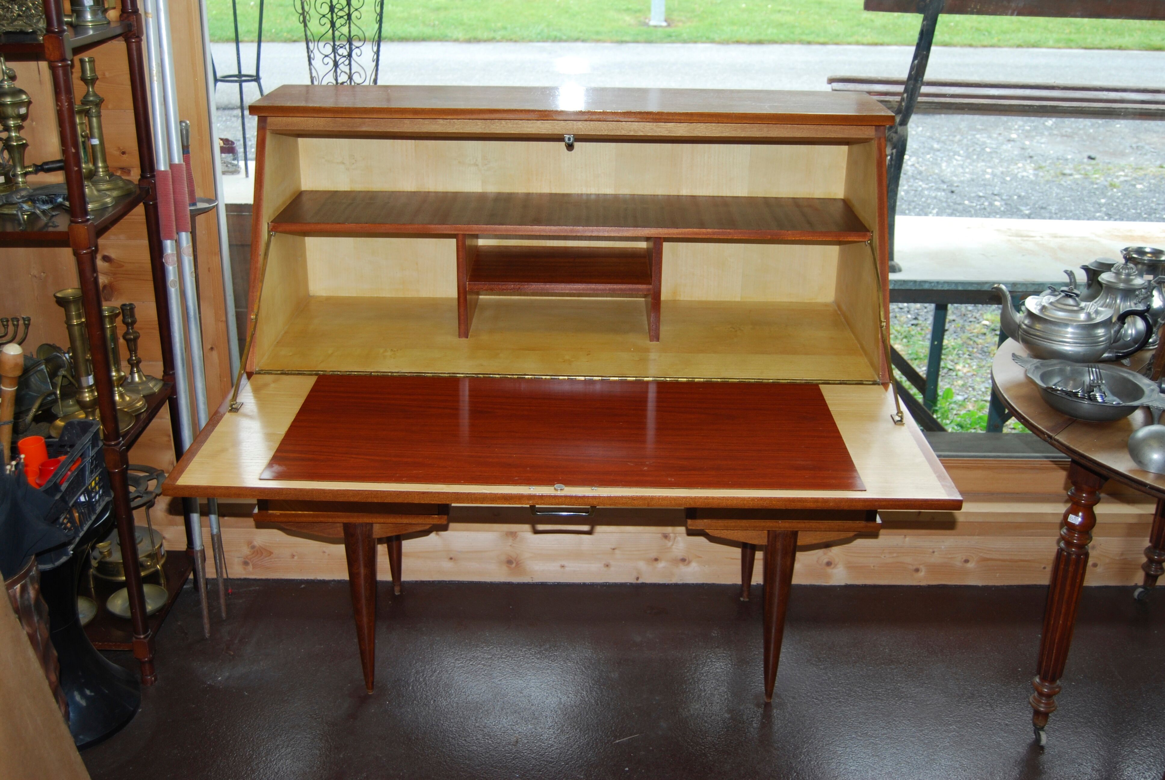 Office, Scandinavian slope secretary, satin wood and teak plating.