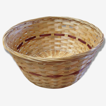 Small clear two-tone basket