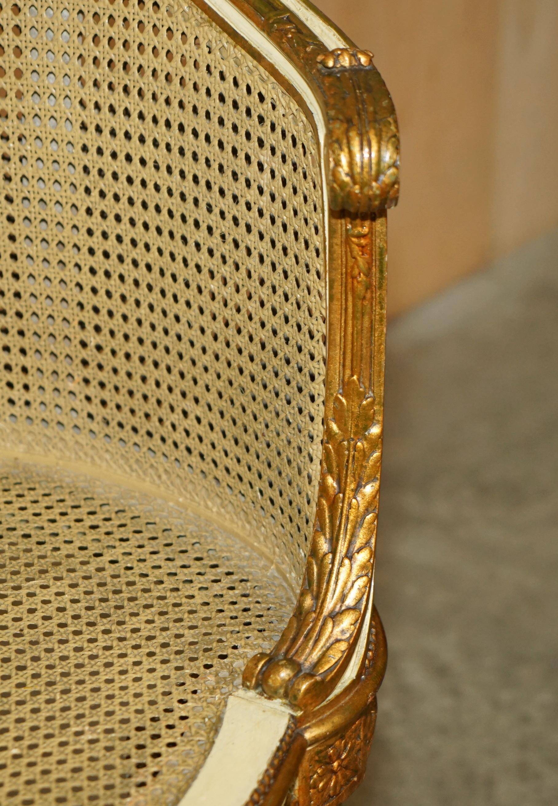 Louis XVI Bergère canapé in gilded wood with double caning