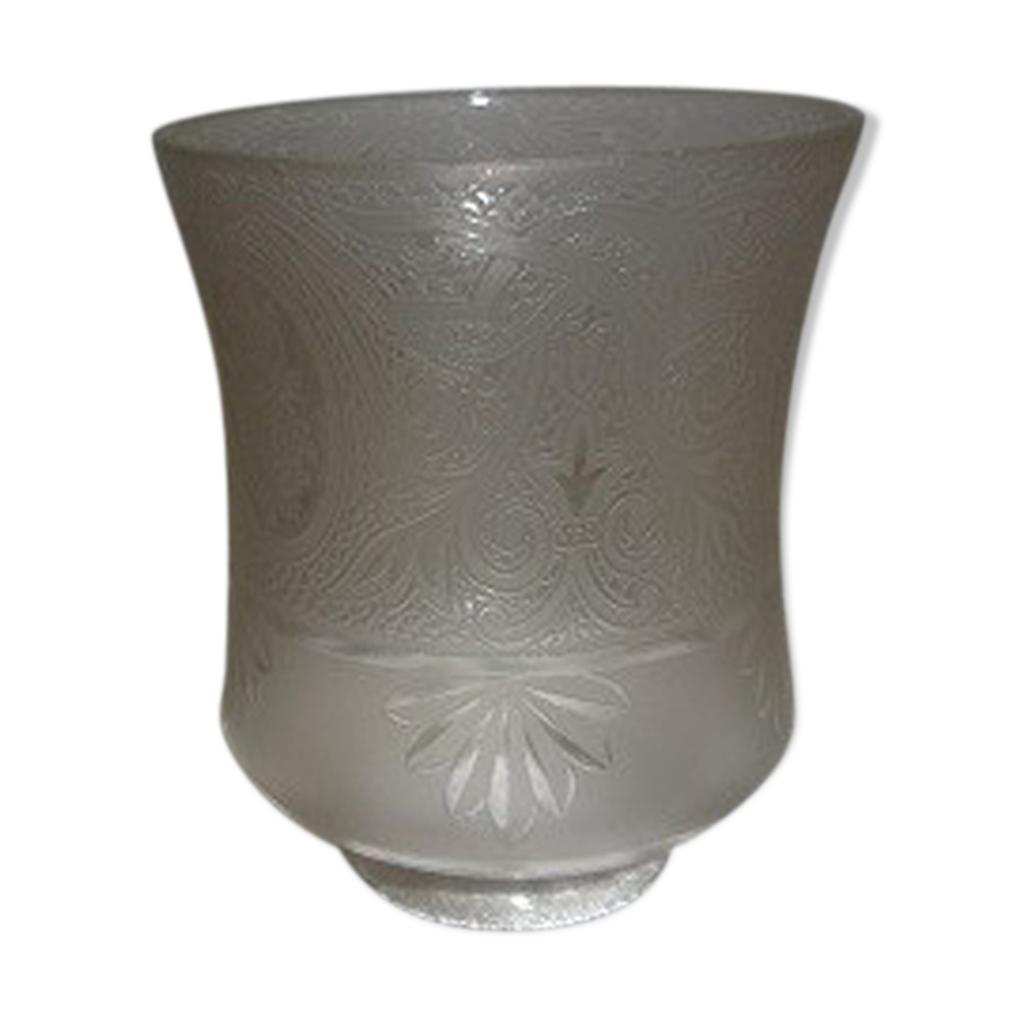 Engraved glass blind