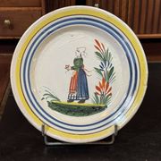 Pair of Quimper earthenware plates from the 1930s - D=17.5cm