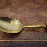 6 red teaspoons
