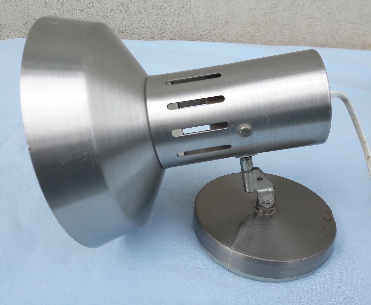 Pair of spot wall lamps