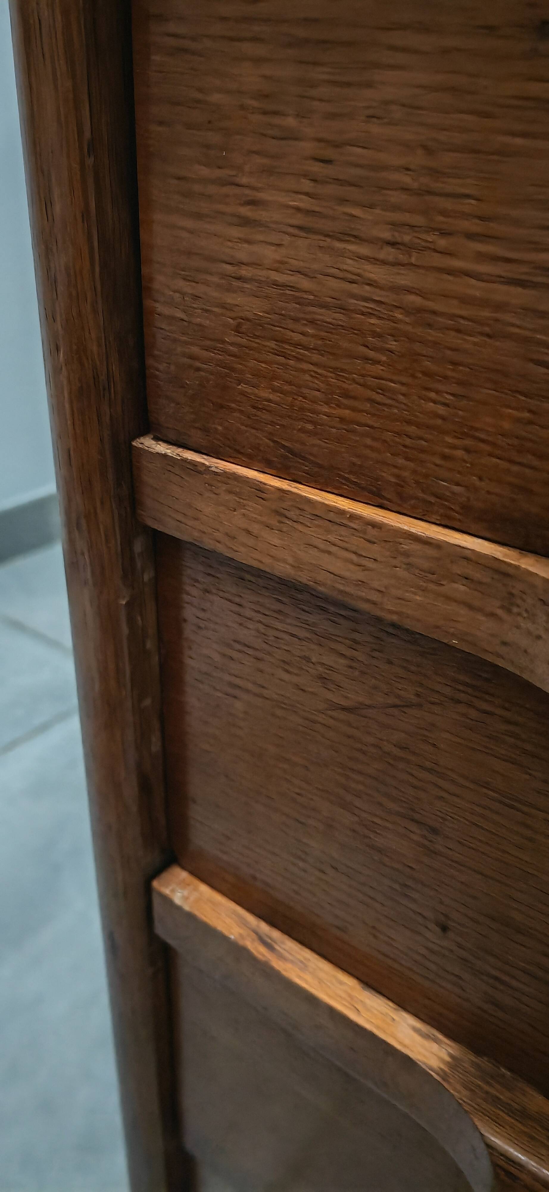 Scandinavian chest of drawers