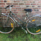 Vintage 70s lady's bike