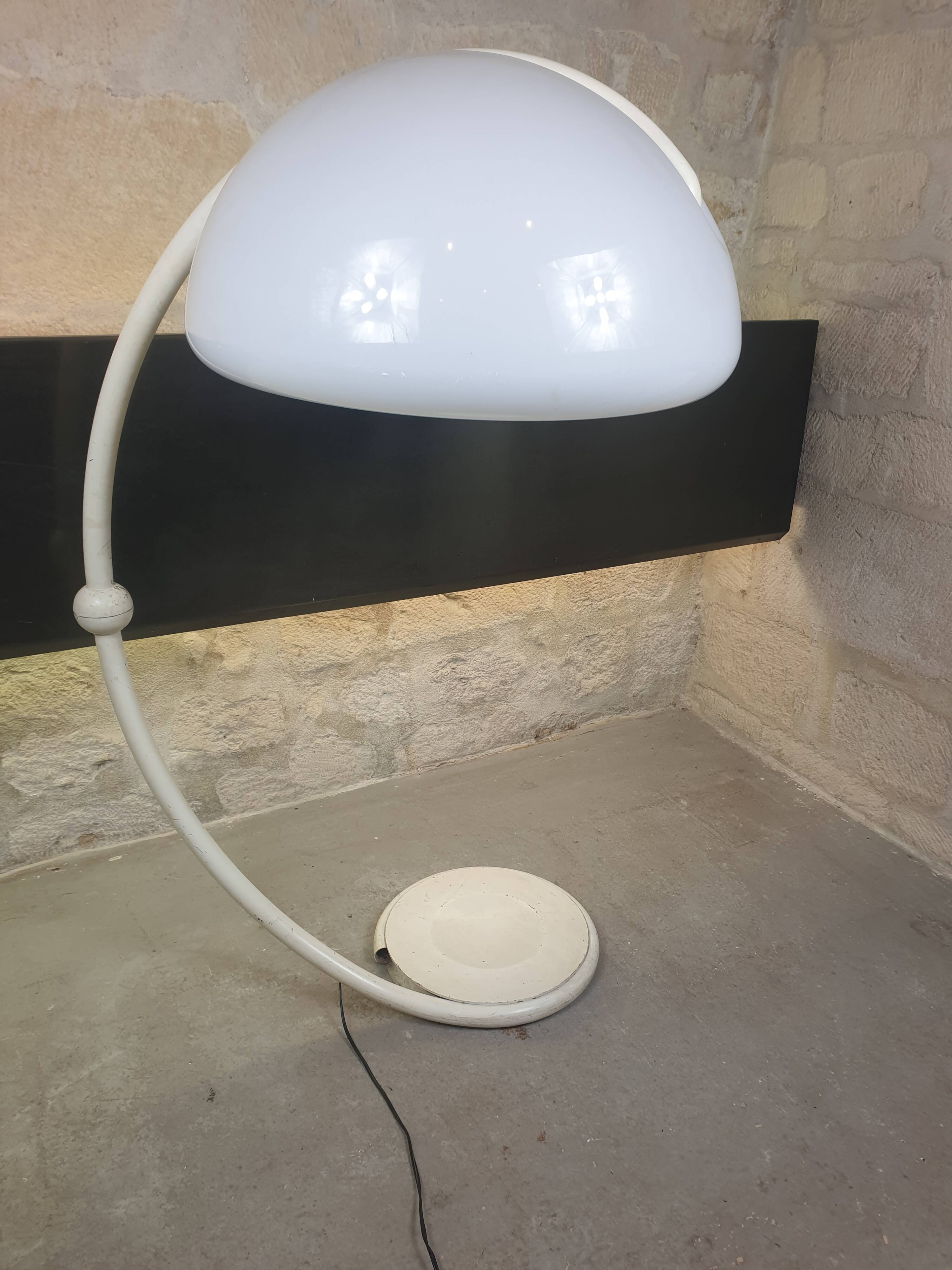 serpentine floor lamp by Elio Martinelli for Martinelli Luce