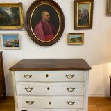 Chest of drawers from the regency period patinated light gray. Perfect condition.