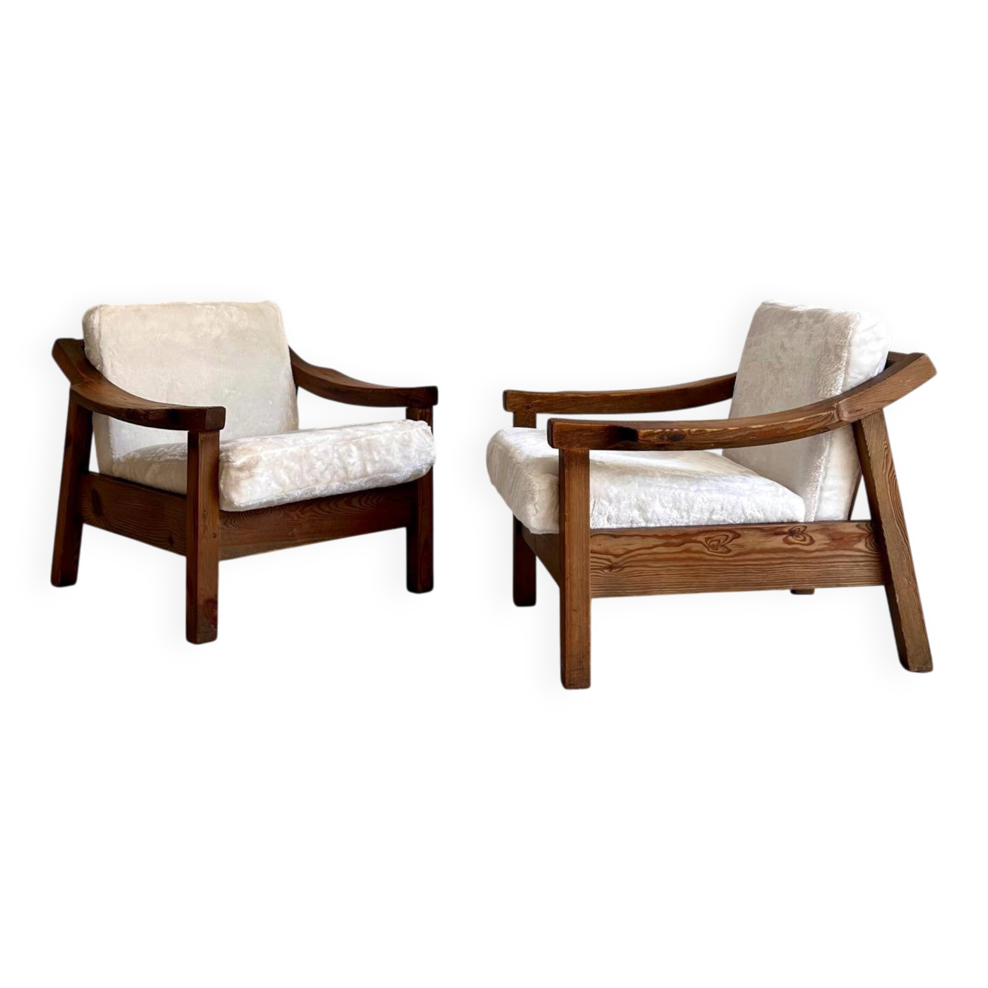 Brutalist Biosca armchairs in stained pine wood, Spain 1960