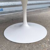 Tulip coffee table for knoll international by Eero Saarinen 1970