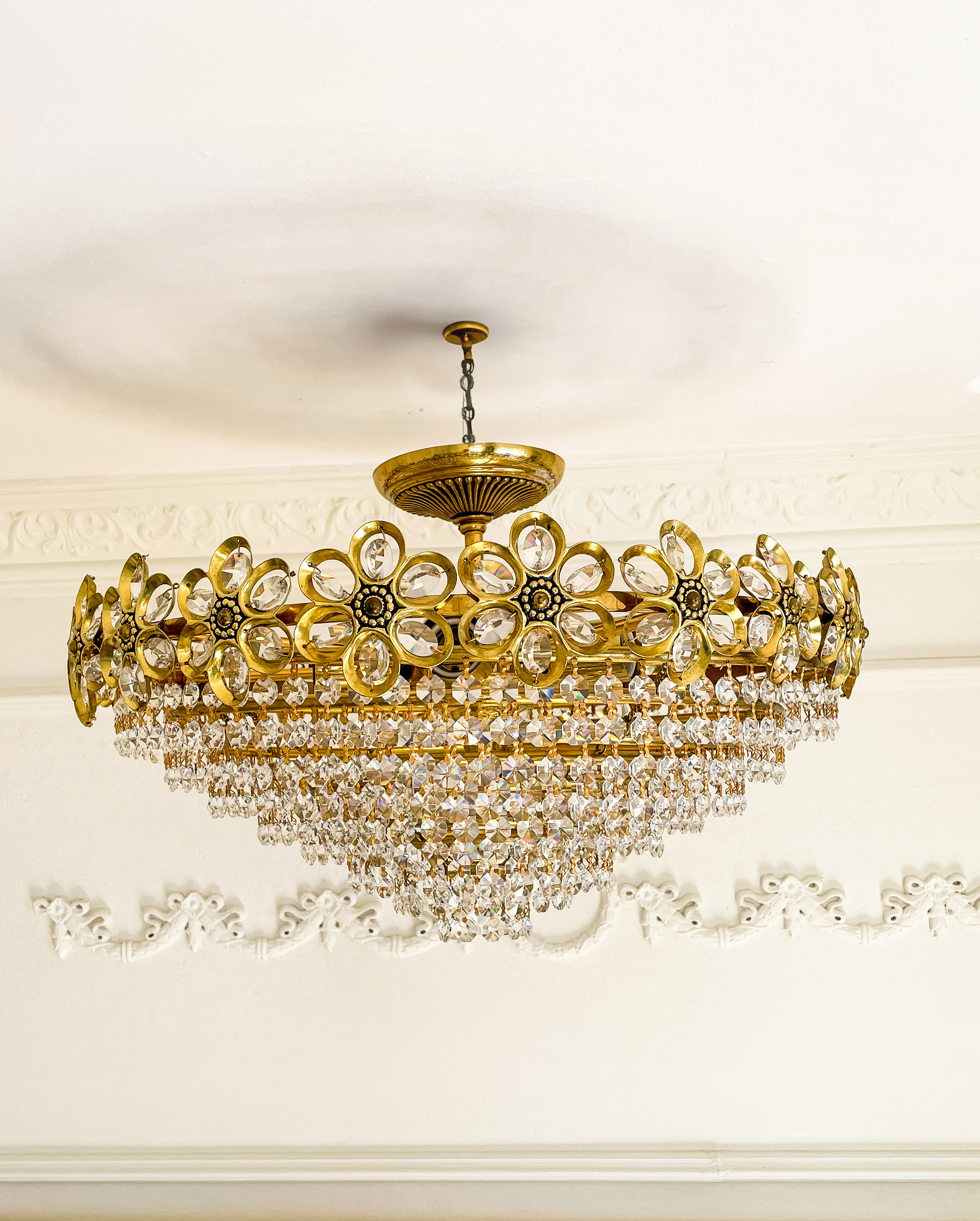 Crystal and solid brass ceiling chandelier, 5 lights, classic style.