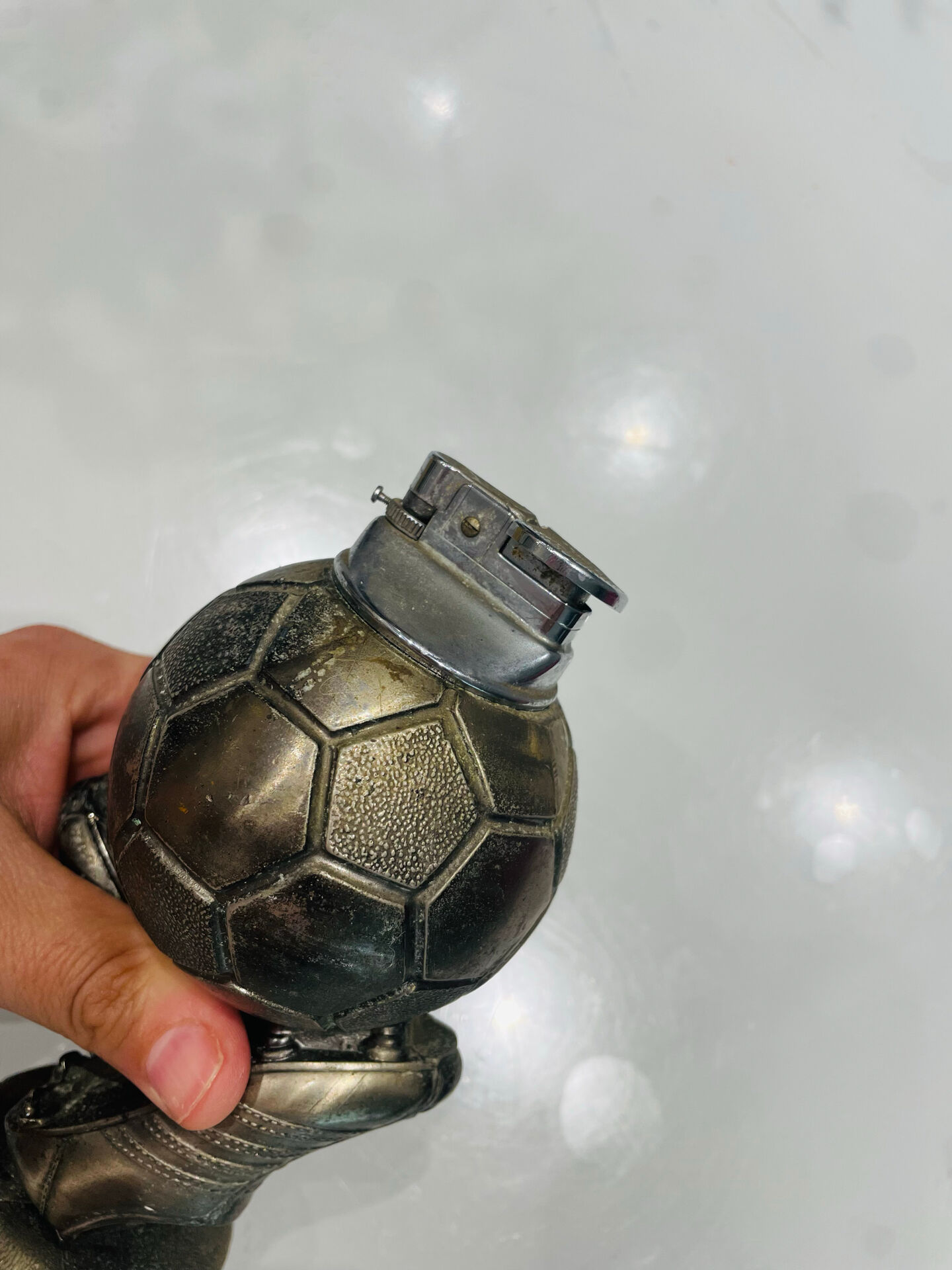 Briquet ballon de foot année 90