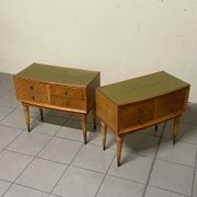 Commodini Mid-Century moderni in stile italiano, anni '50, set di 2