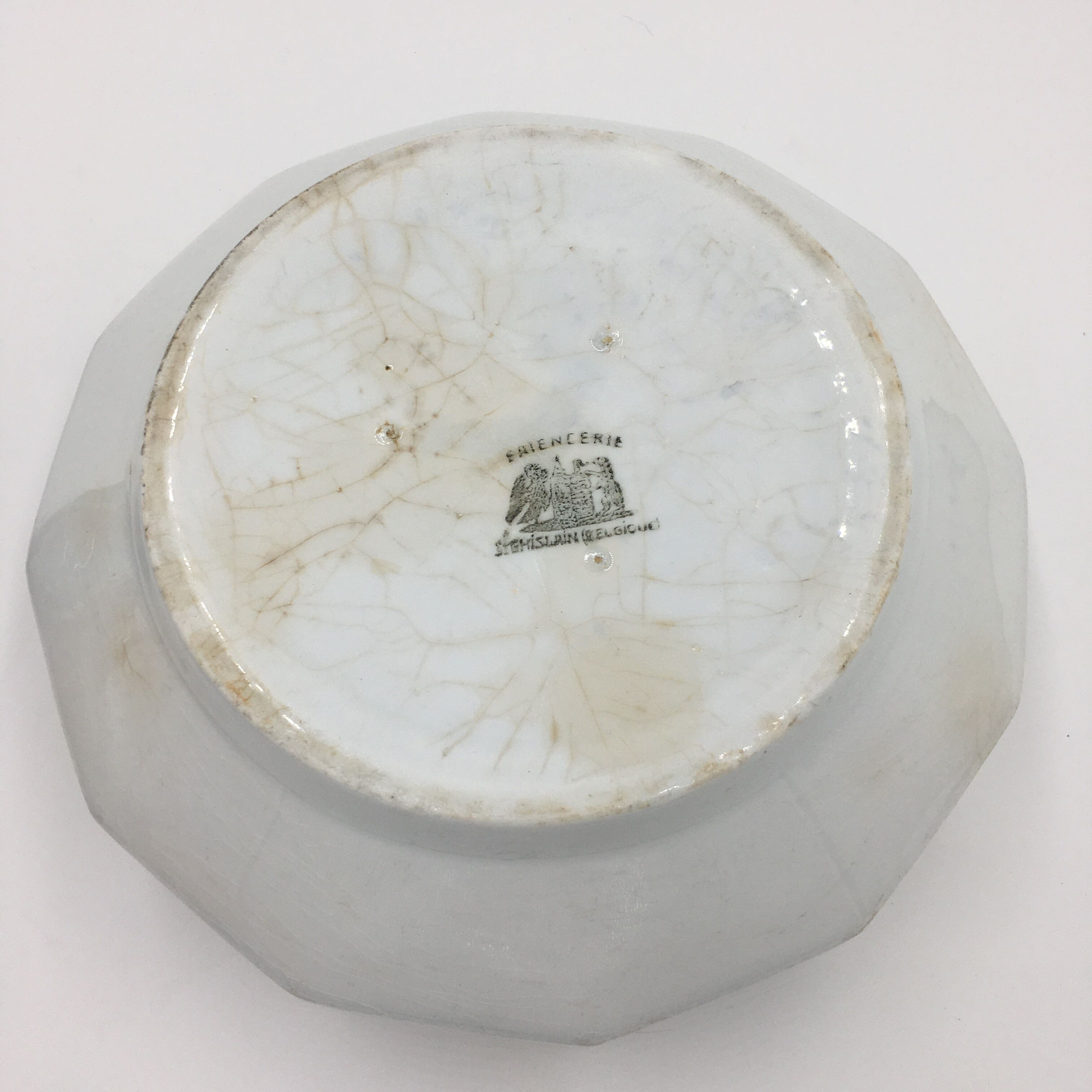 Vegetable dish Faiencerie Saint Ghislain