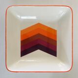Service gien en porcelaine émaillée modèle "flèches" années 70