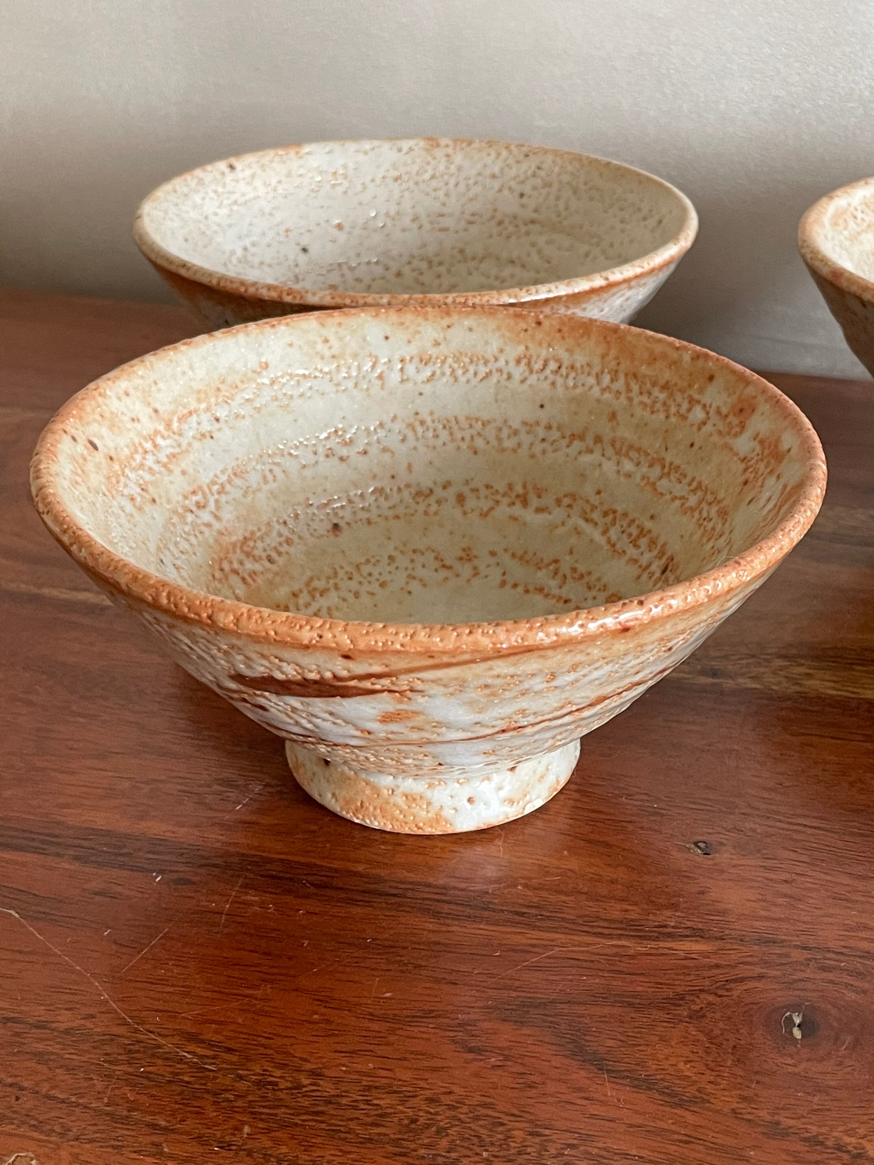 4 bowls in Japanese decoration stoneware