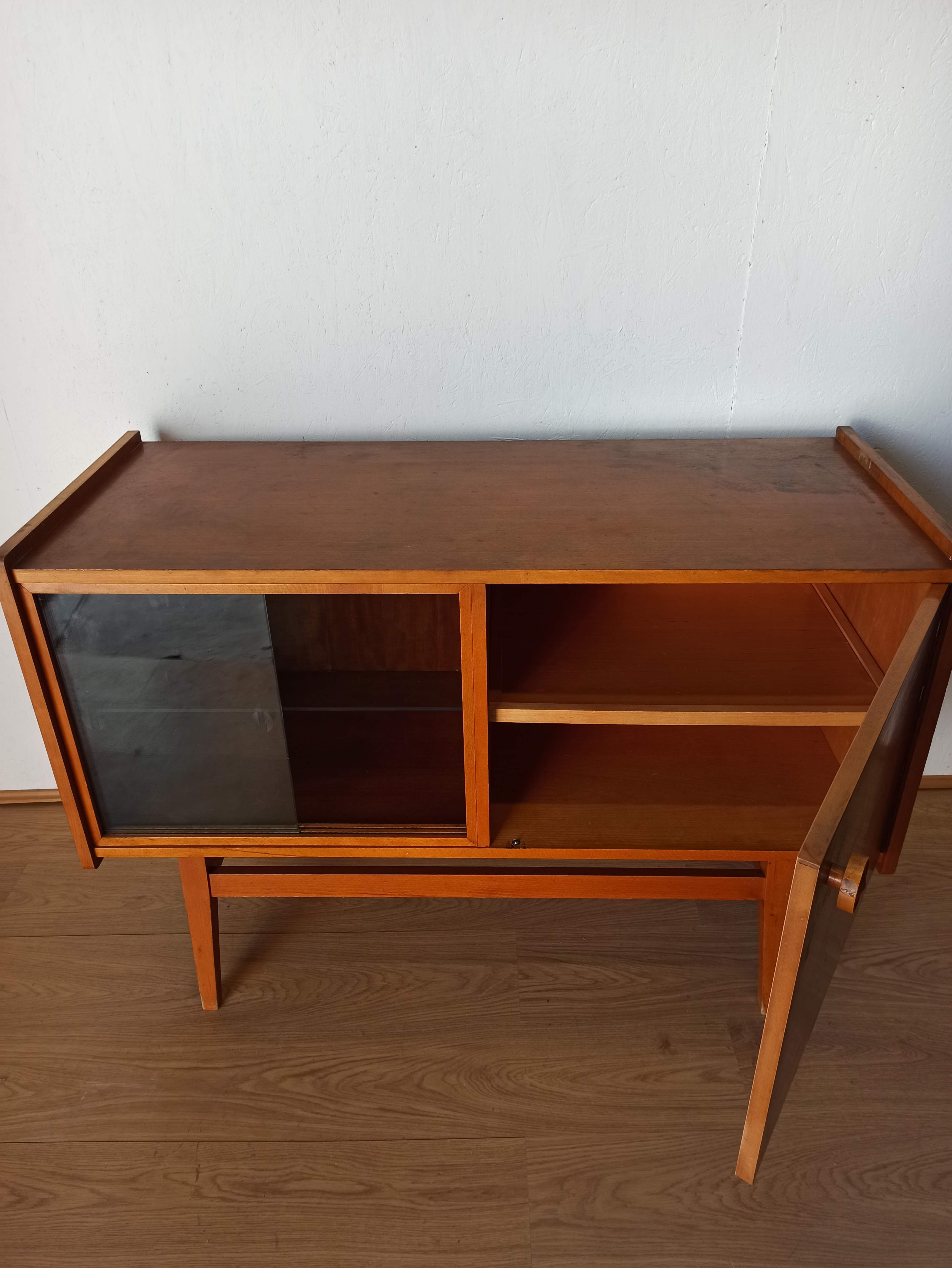 Modernist sideboard bilea of the 1962