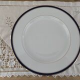Lot 2 of 12 Limoges porcelain plates bordered midnight blue and gold