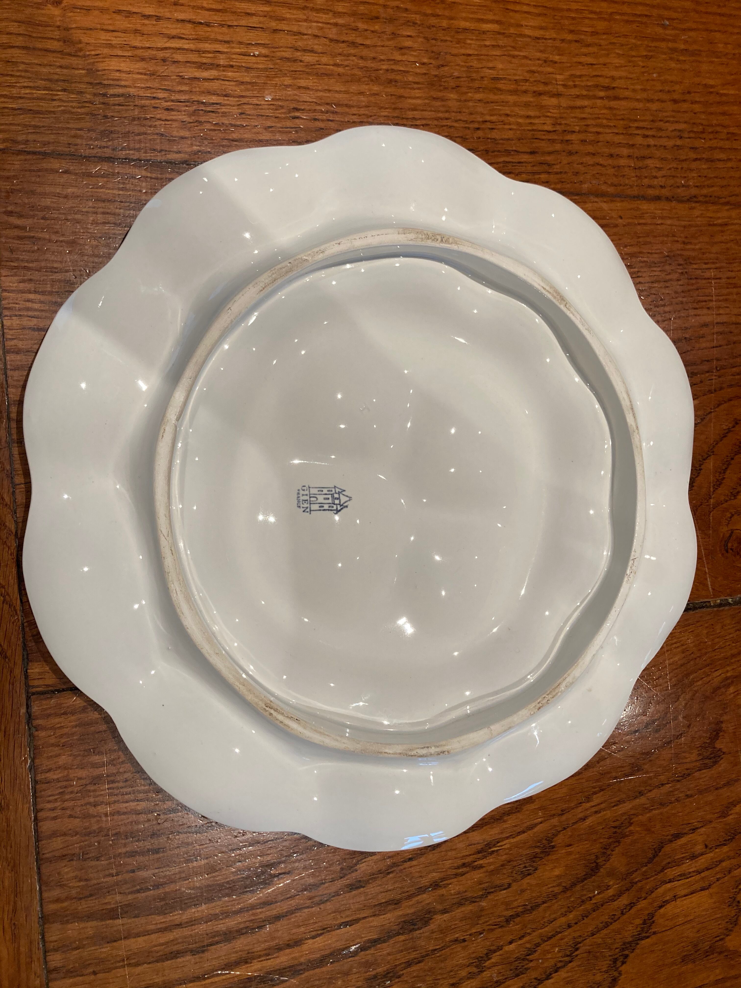 Set of 12 plates and its oyster dish