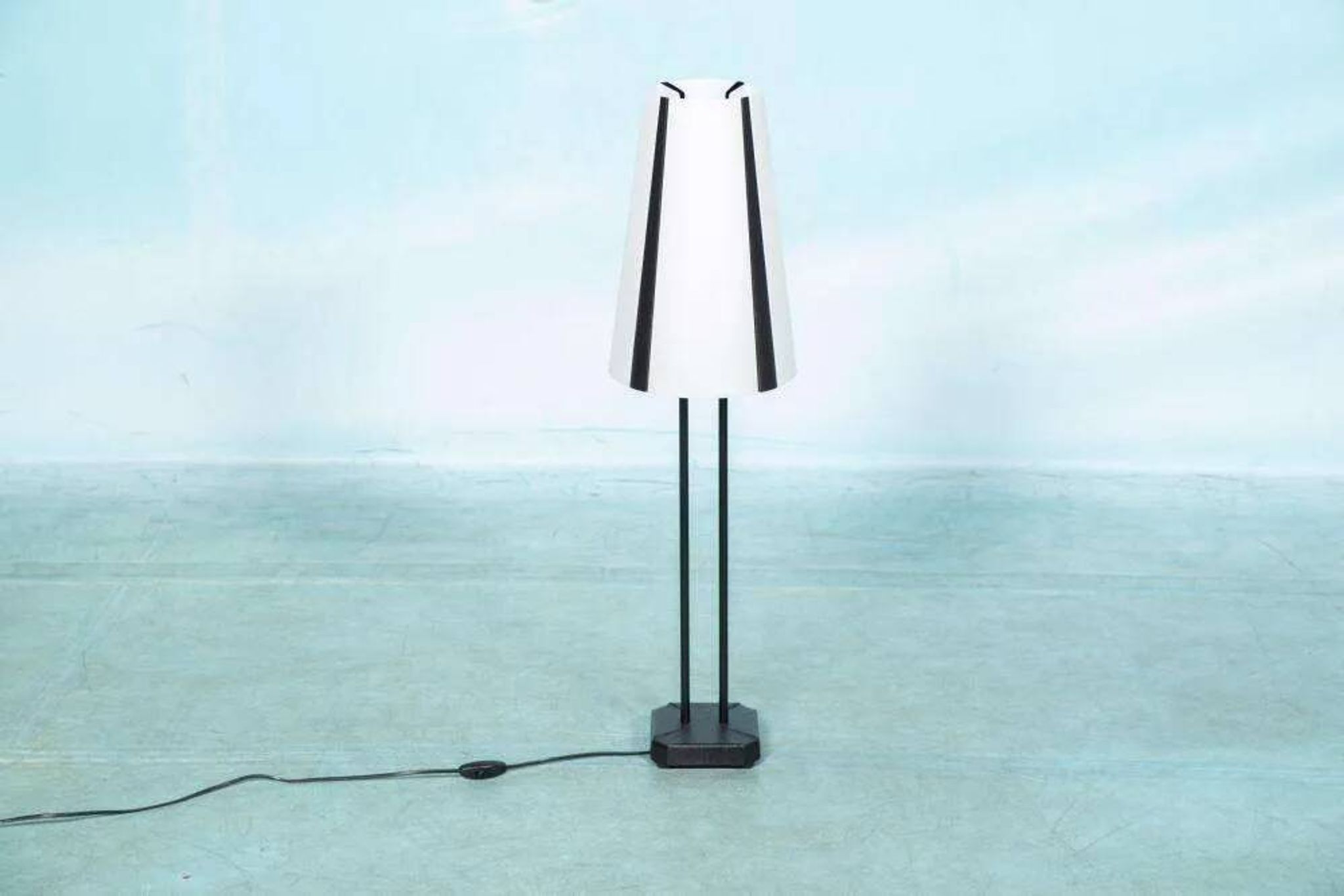 Lampadaire des années 80 IKEA, lampe à poser Memphis Vistofta medium