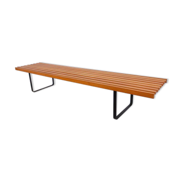 Banc style années 60-70, banc à lattes, banquette basse, style rétro vintage années 60-70