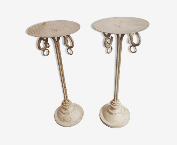 Paire de bougeoirs fer