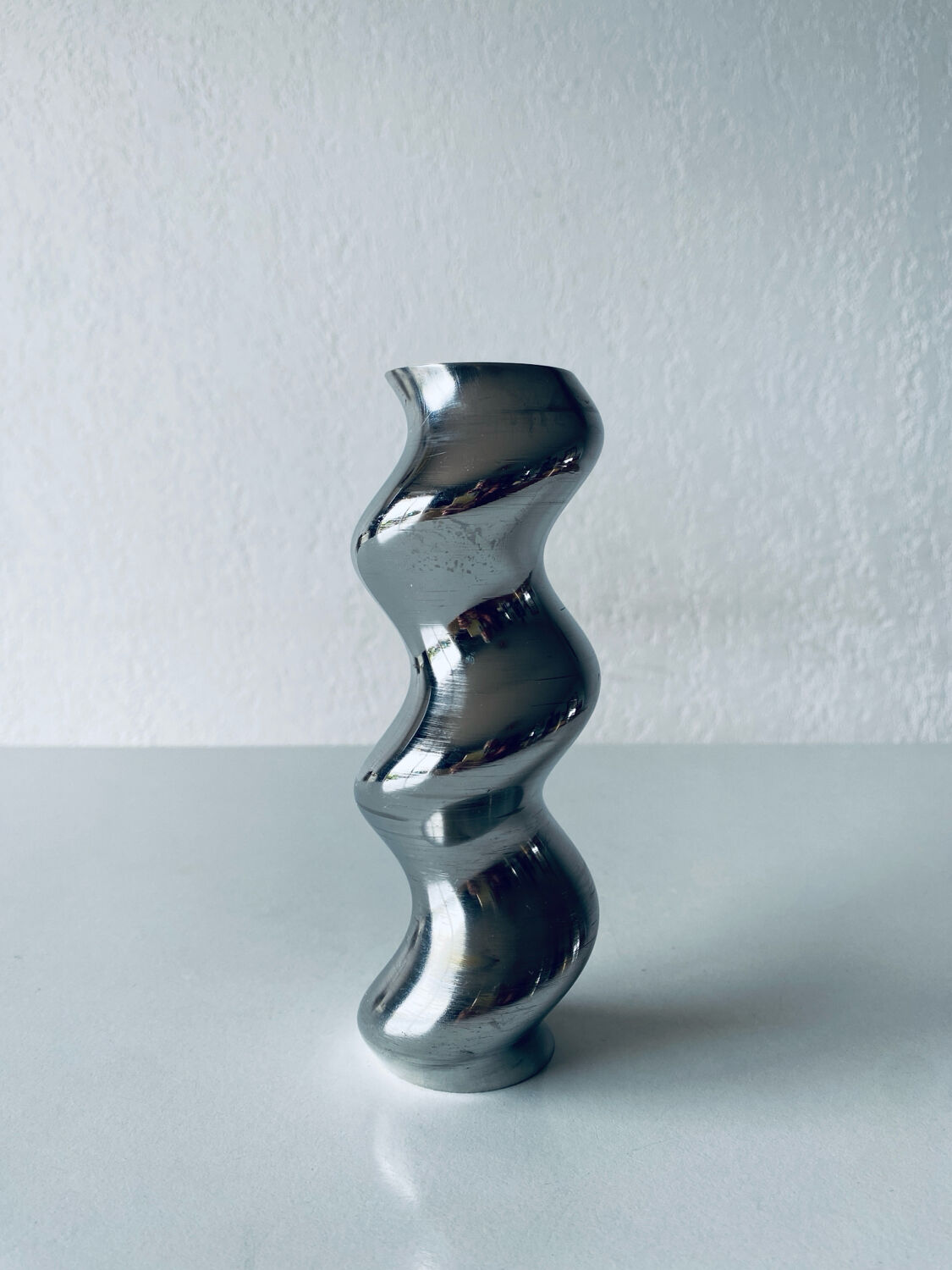 Bougeoir design torsadé