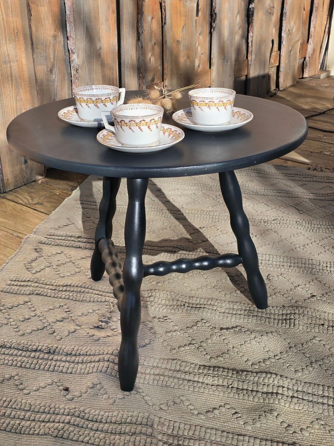 Tripod coffee table