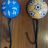 Set of 3 ceramic coat hooks