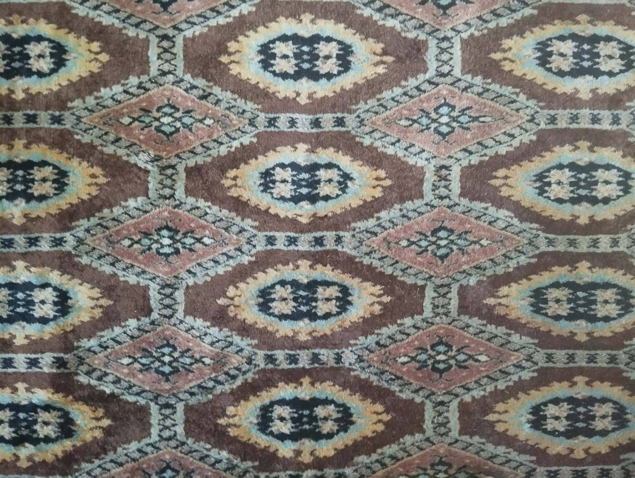 Handmade Pakistani Bukhara rug 230x161cm