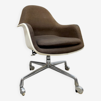 Vintage design office chair Eames Herman Miller