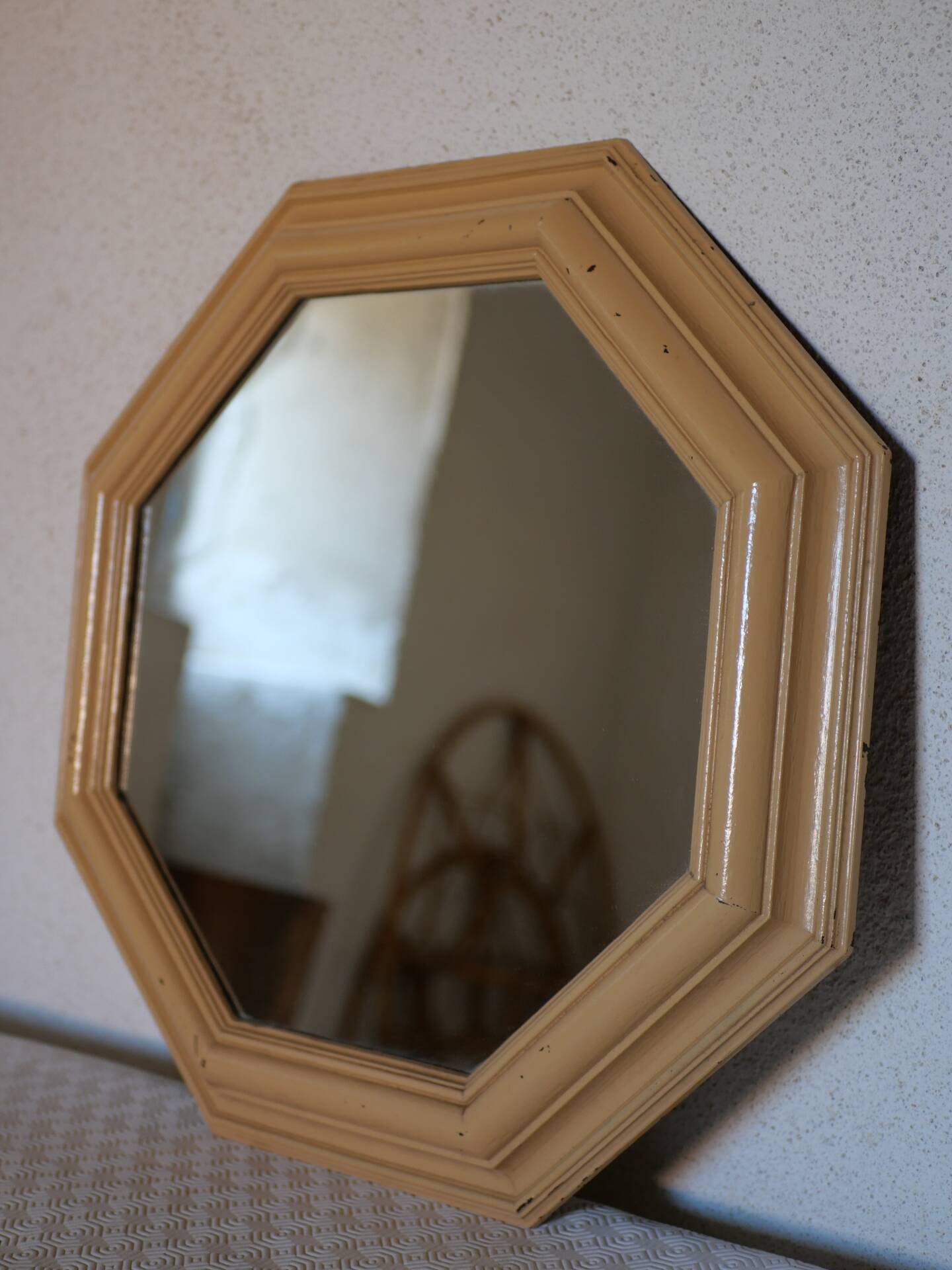 Octagonal mirror