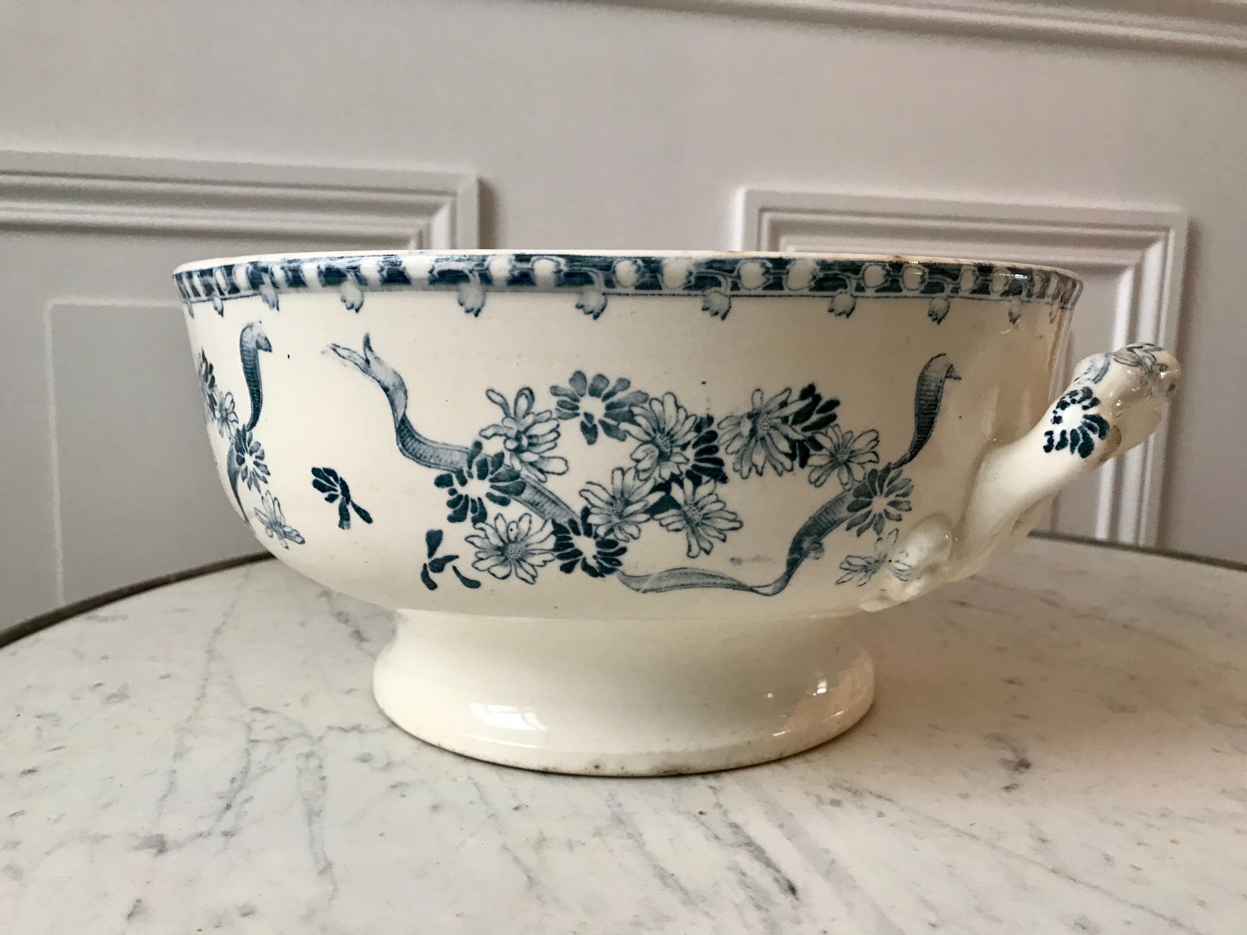 Salad bowl Iron Earth late nineteenth