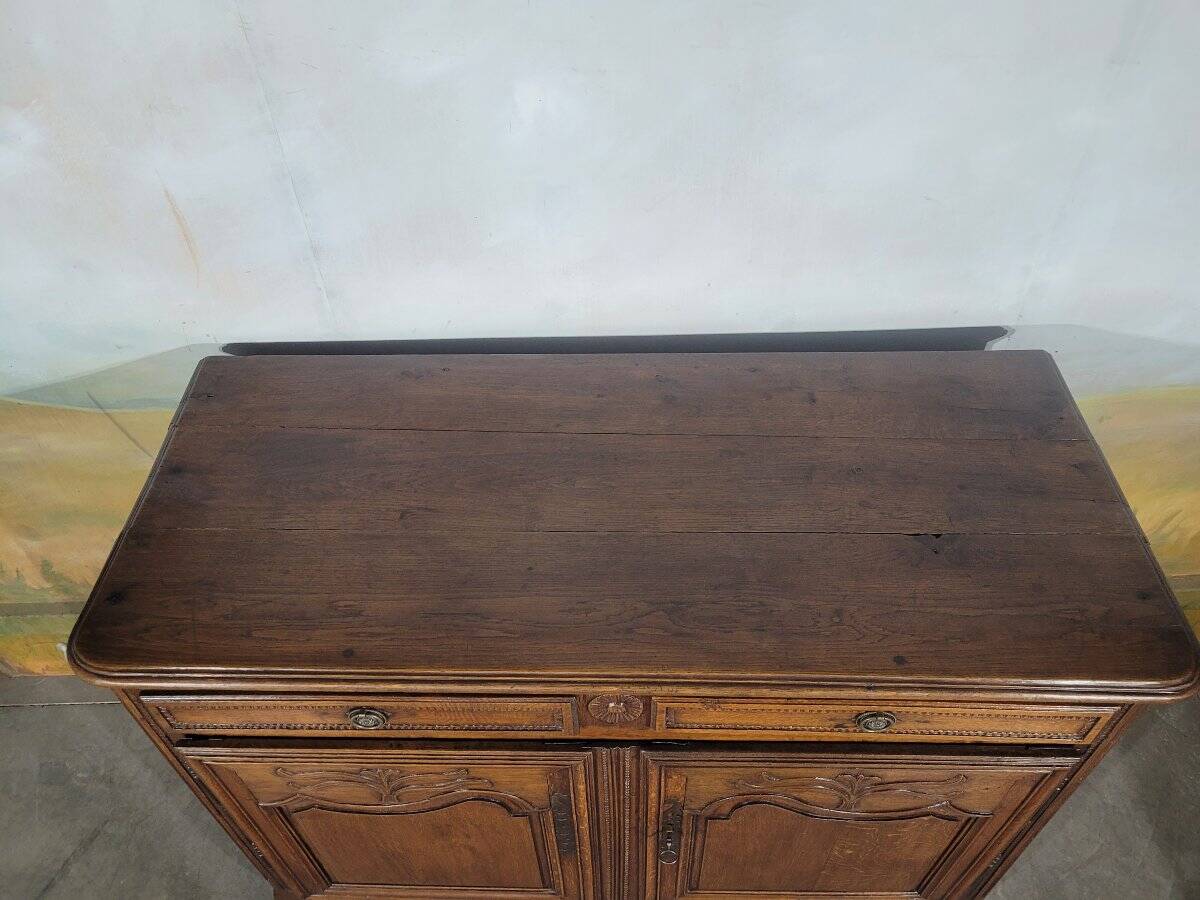 Carved buffet in solid oak