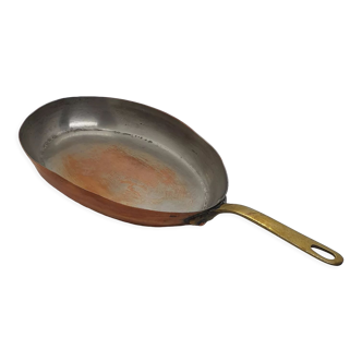 Oval copper stove