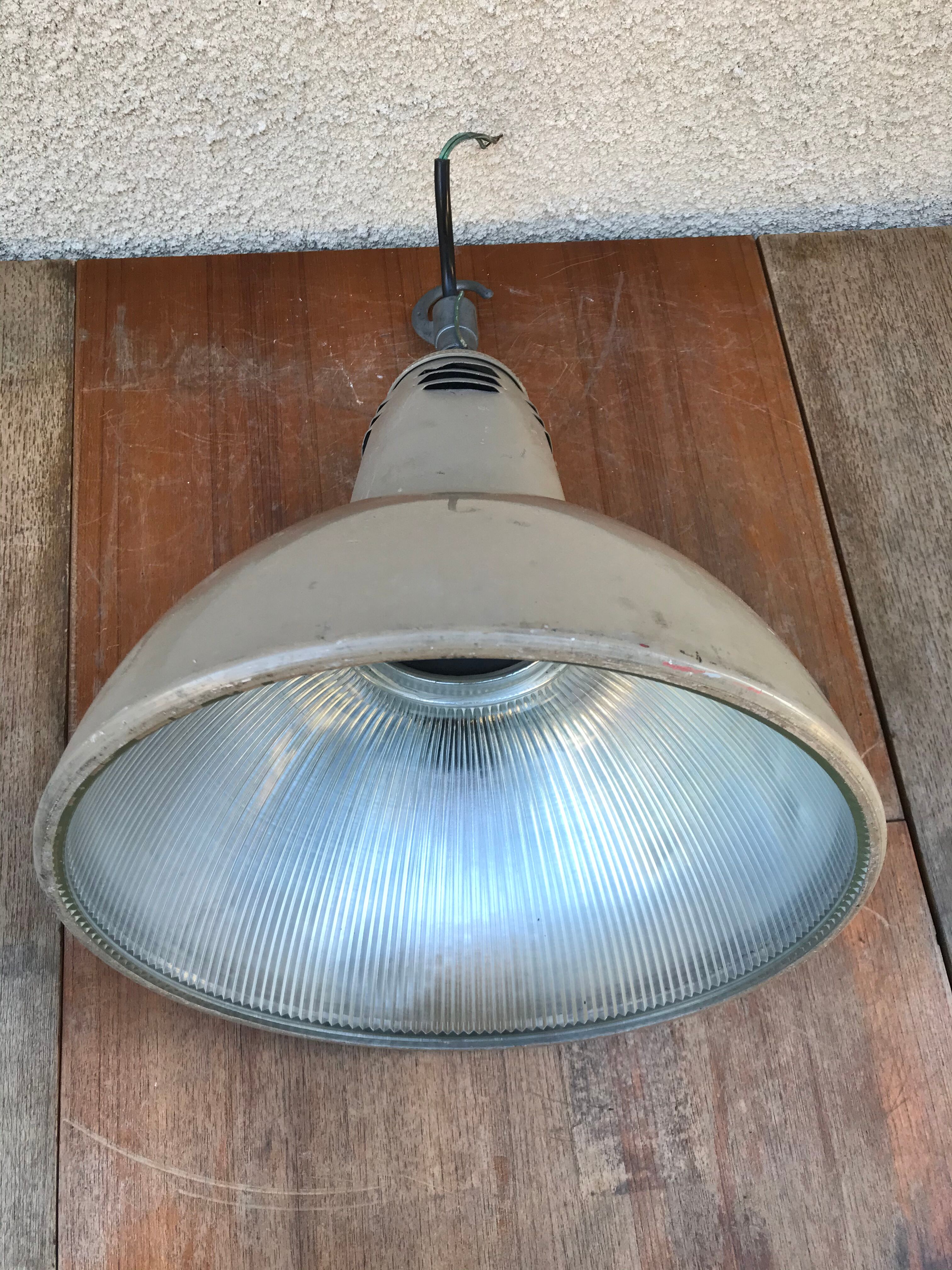 Old hanging lamp 1970