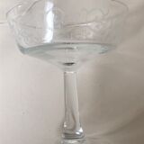 Set of 11 cups to serious champagne edged swirls white