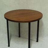 Scandinavian round table