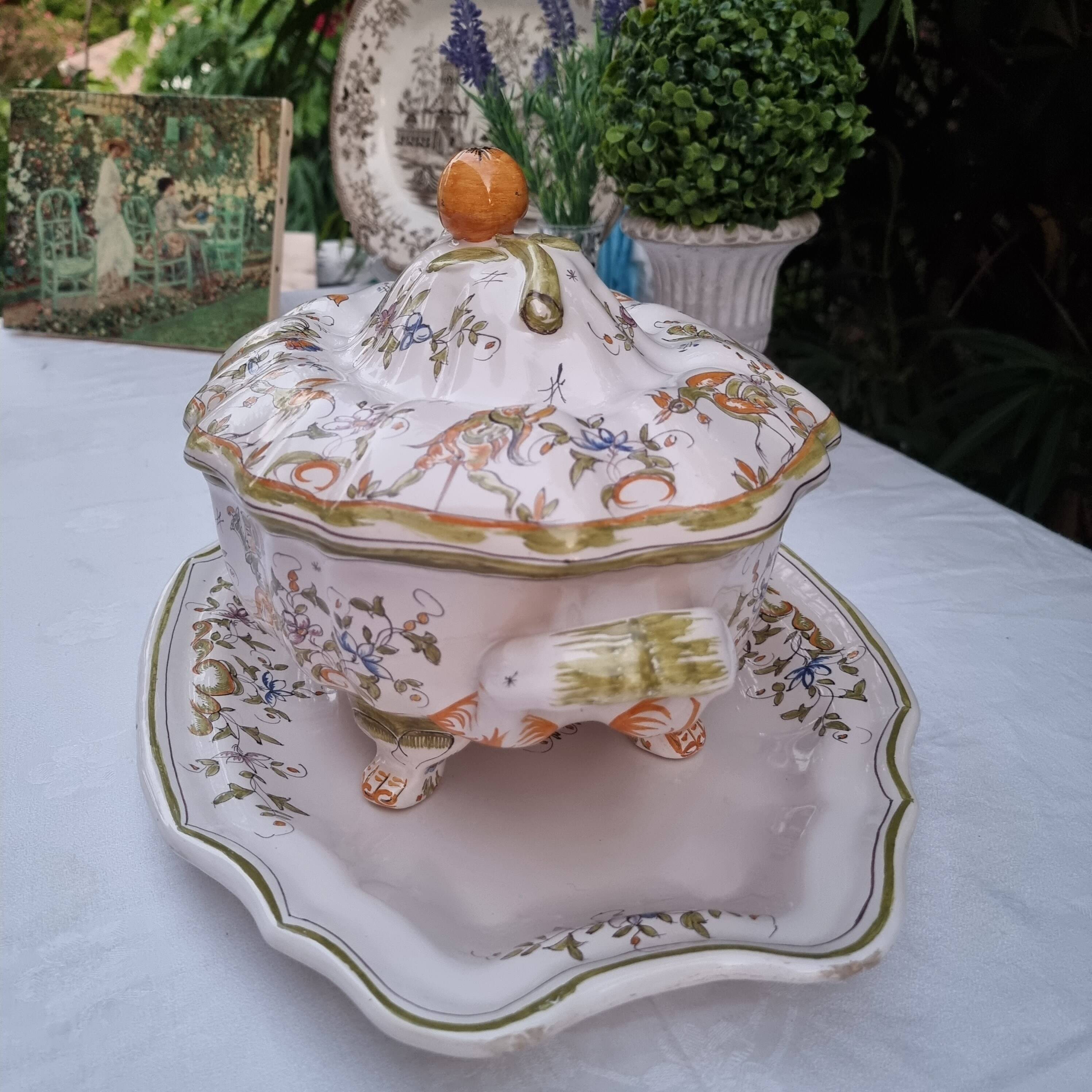 Large vintage French porcelain soup tureen from Moustiers Martres Tolosa