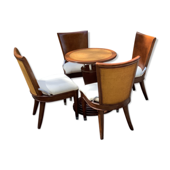 Ocean liner lounge