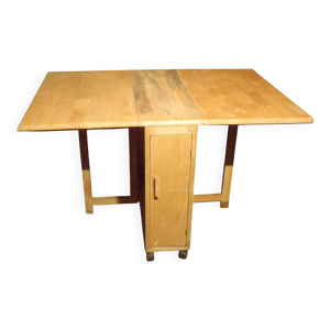 Table / desserte pliable.