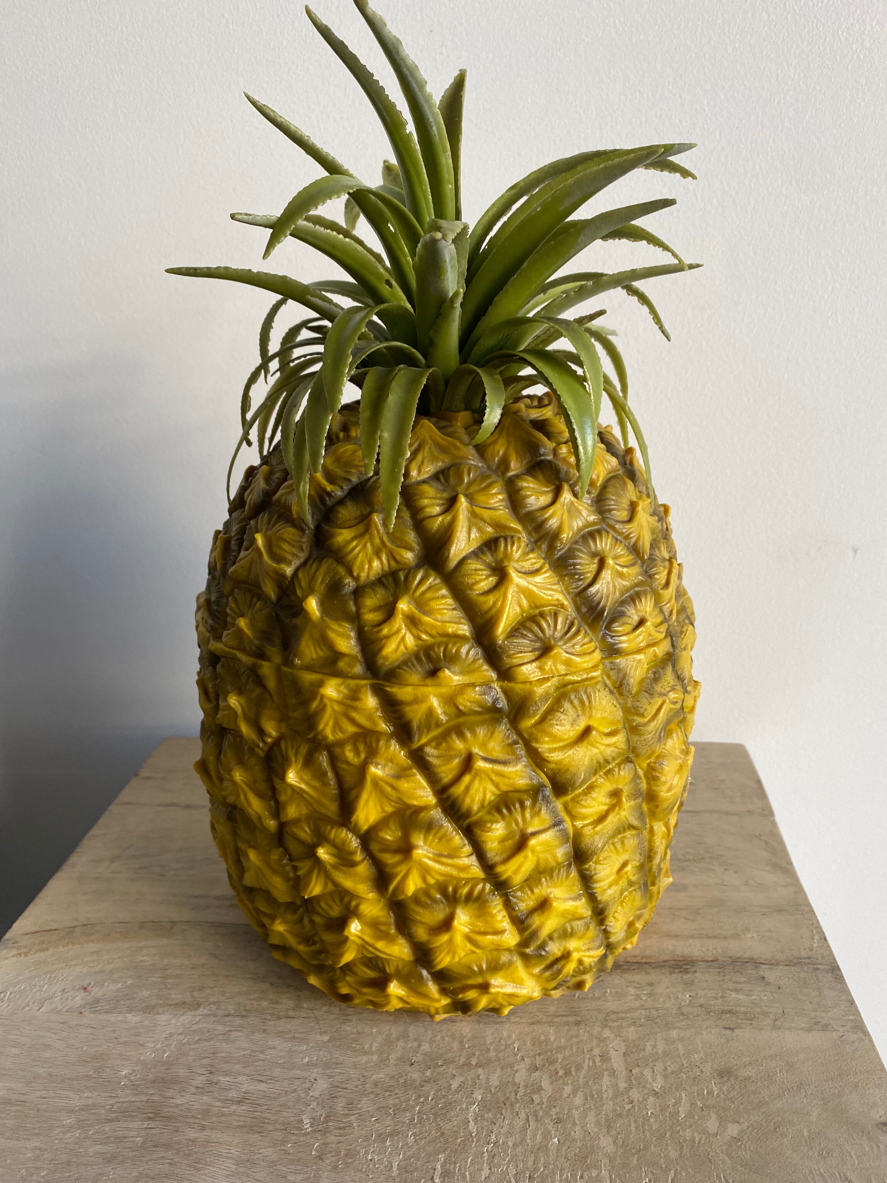 Vintage pineapple ice bucket