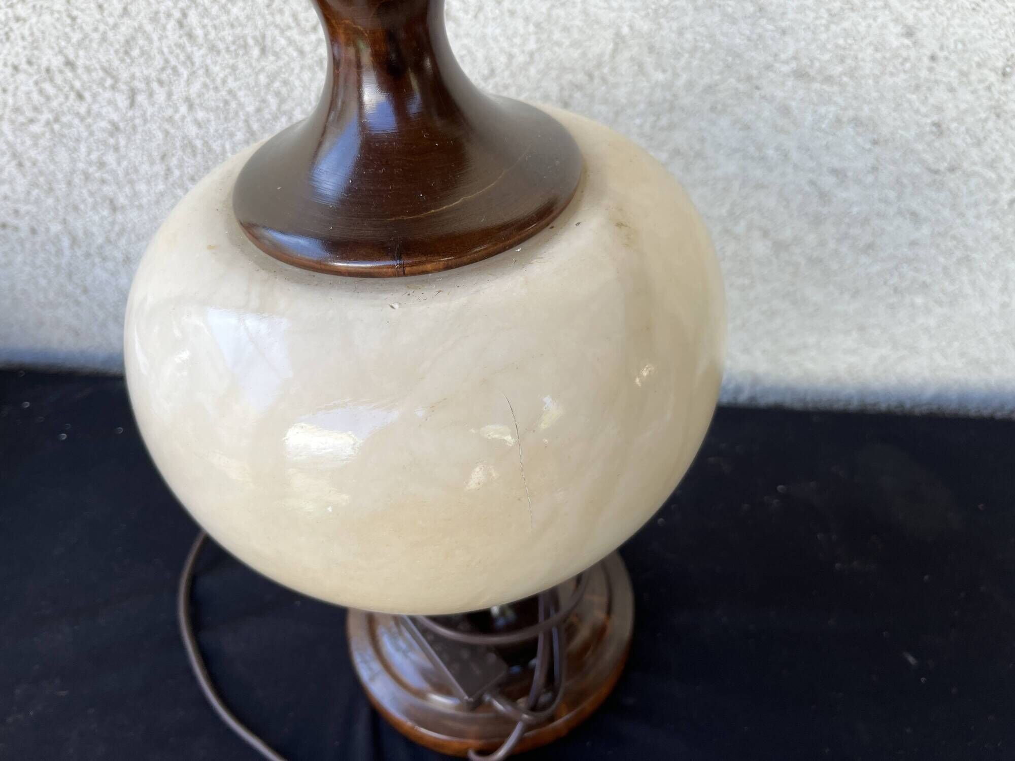 Vintage wooden and alabaster lamp – baluster shape