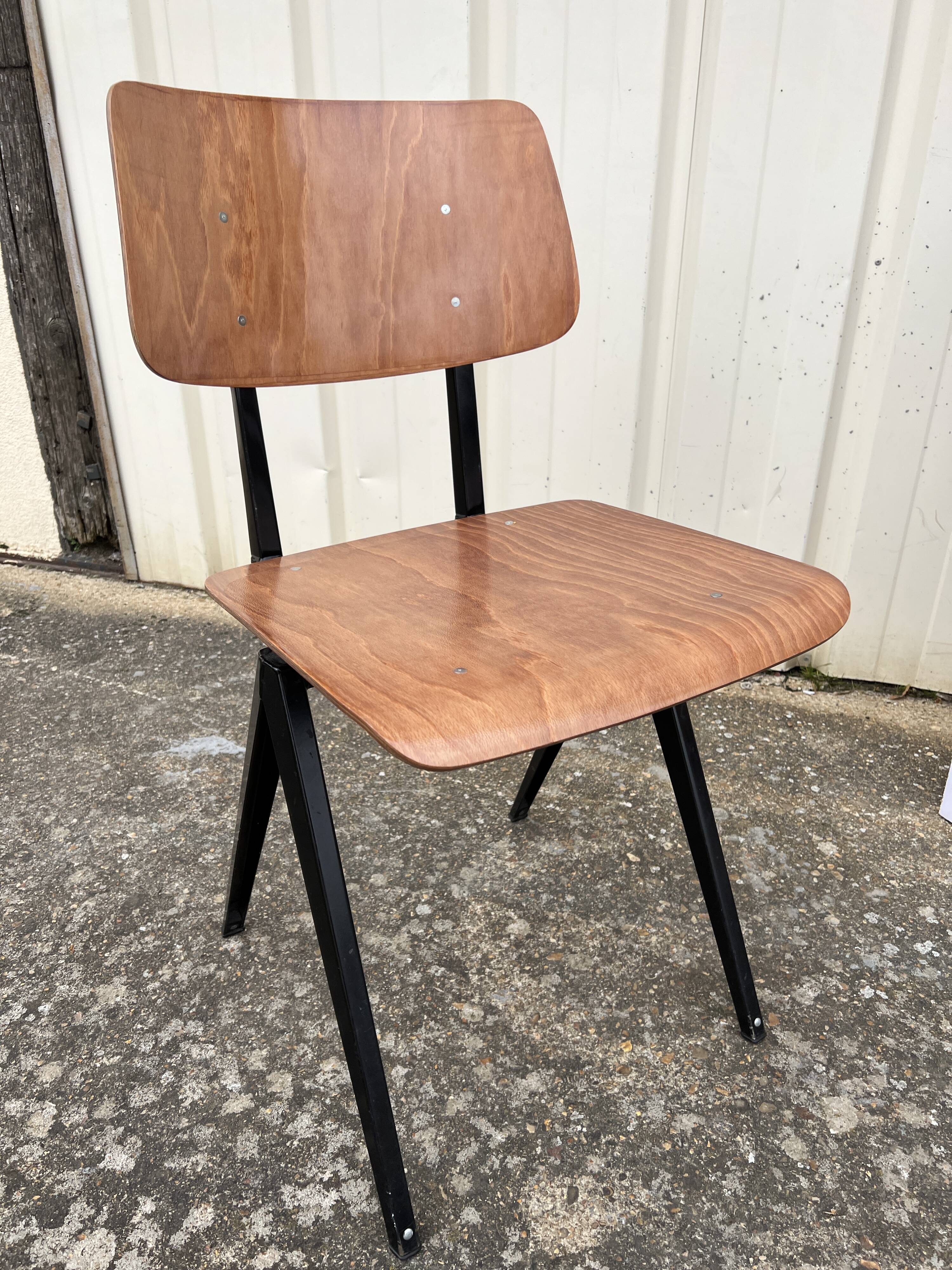 Set of 6 Galvanitas S16 chairs.