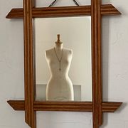 Miroir de barbier en bois blond