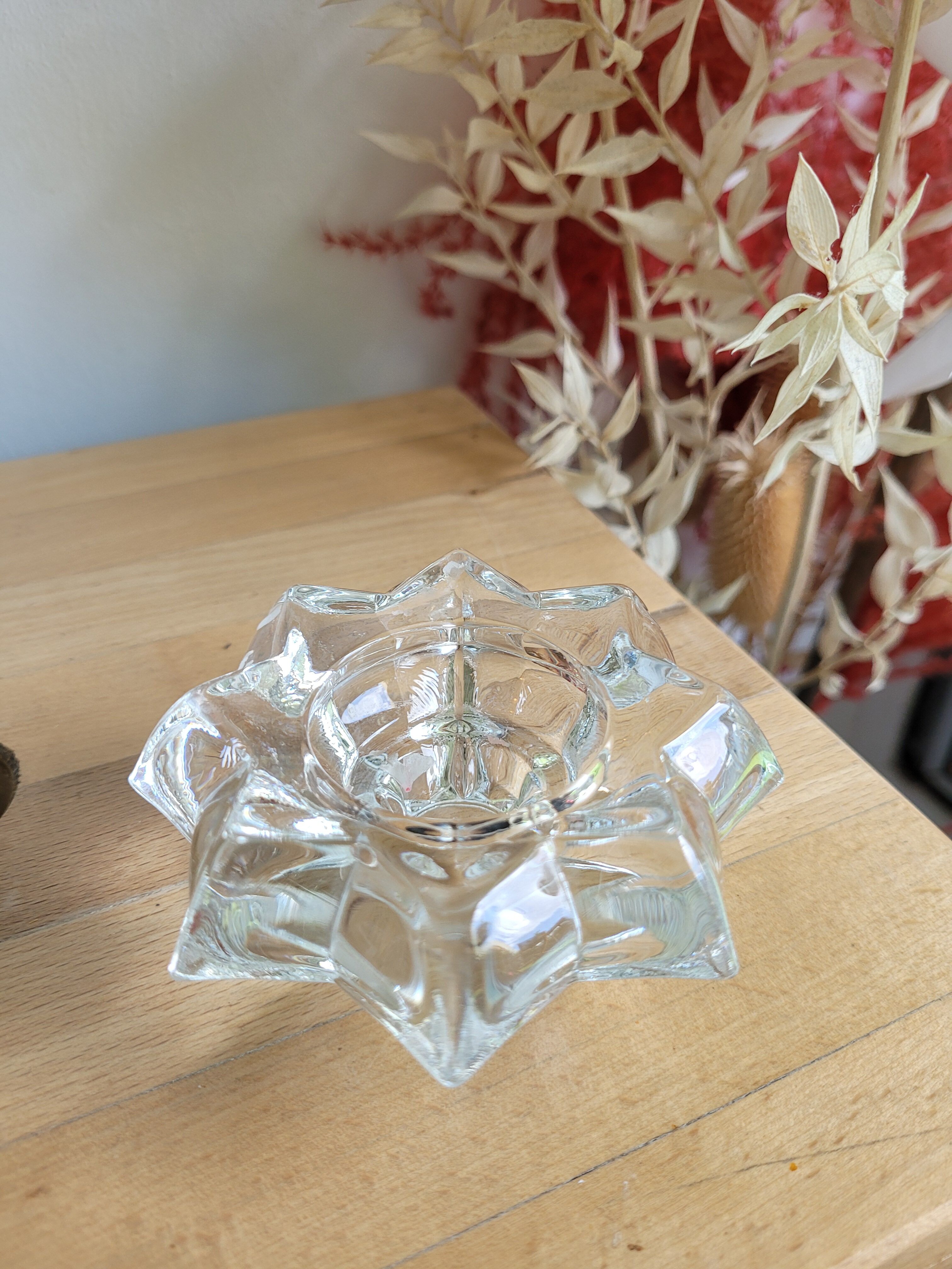 Glass star candle holder